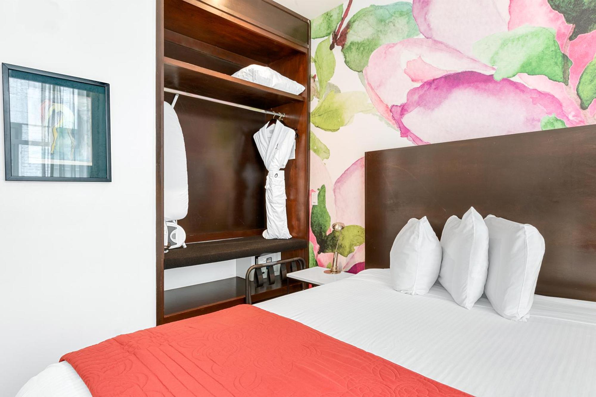 Hotel The O Hotel, Trademark Collection By Wyndham 3*